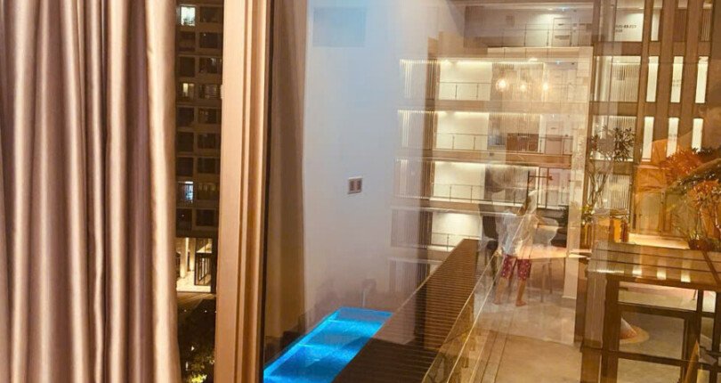 z6142220537926 75d322b4d4e6fdbe52e70f6e7e9da0c1 810x430 - Cho thuê Midtown M8 Block H tầng 6 81m 2 phòng giá 35 triệu