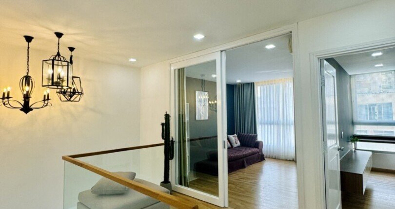 z6142689155584 ce9eb16c82e01d8d856ed3dc35a37f86 810x430 - Bán Duplex Star Hill 11 tỷ Block C tầng 4 151m 3 phòng có HĐT 40tr