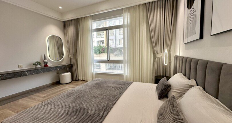 z6151936061864 2d48a0f3e0c4d9b0c479b7cc73003c42 810x430 - Bán căn hộ Riverside Residence Block AE6 136m 3 phòng giá 13,2 tỷ