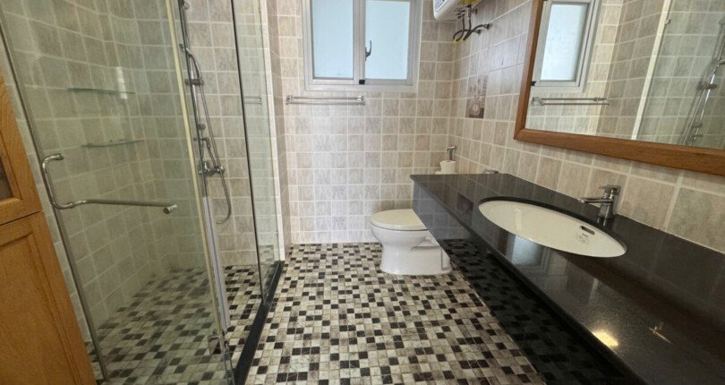 z6164965250601 bf4f7e08f53c966c8b020bfbdd12778e 810x430 - Bán căn hộ Happy Valley Block H Tầng 20 100m 3 phòng giá 8,3 tỷ