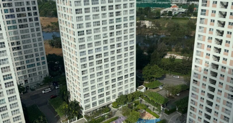 z6164965314202 581431b0c3ef67105e7782a886ffd6f6 810x430 - Bán căn hộ Happy Valley Block H Tầng 20 100m 3 phòng giá 8,3 tỷ