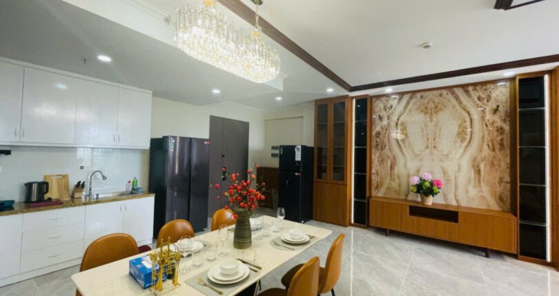 z6179900054069 1a7ff04672018ae838541fad55440fcd 810x430 - Bán căn hộ Midtown M8 Block D Tầng 7 124m 3 phòng giá 13,5 tỷ