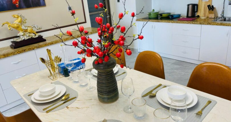 z6179900060966 326c54b17bdbfc104541fb7c66c776eb 810x430 - Bán căn hộ Midtown M8 Block D Tầng 7 124m 3 phòng giá 13,5 tỷ