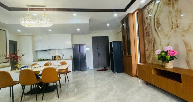 z6179900076802 7cbf767c0fba8ca2b04962156d590d76 810x430 - Bán căn hộ Midtown M8 Block D Tầng 7 124m 3 phòng giá 13,5 tỷ