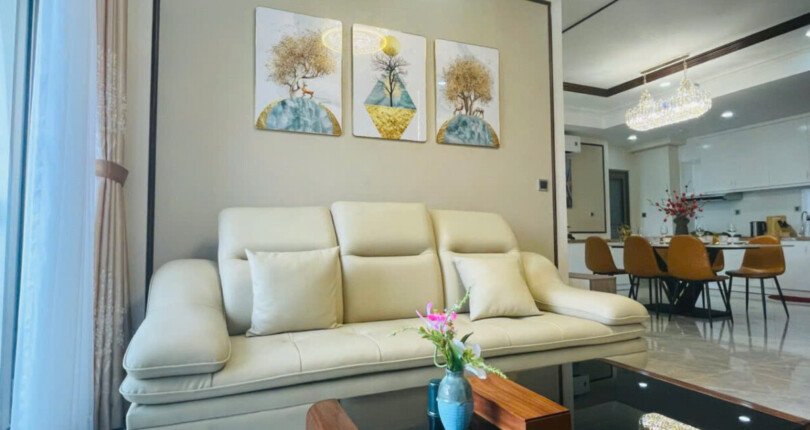 z6179900130871 79804881ad890e7255e5c3086e1d20b6 810x430 - Bán căn hộ Midtown M8 Block D Tầng 7 124m 3 phòng giá 13,5 tỷ