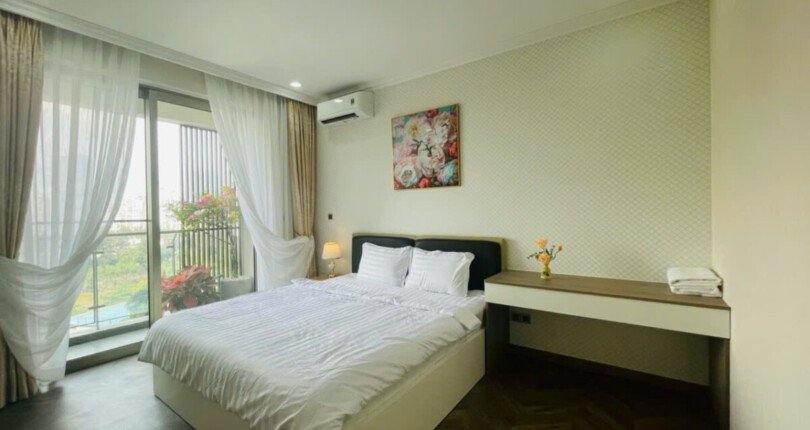 z6179900146998 eb2066e798572e4398251b22c068de04 810x430 - Bán căn hộ Midtown M8 Block D Tầng 7 124m 3 phòng giá 13,5 tỷ