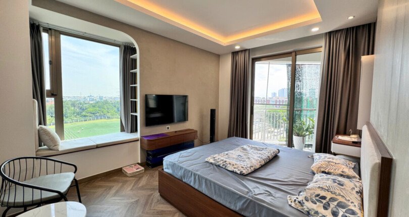 z6182952617281 6c8d13ef590b397e95850a8587033d57 810x430 - Bán Midtown M8 Block B Tầng 4 98m 2 phòng giá 10,5 tỷ