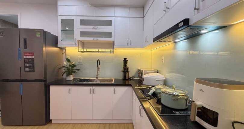 ban can ho skt garden 3 1 810x430 - Bán căn hộ Sky Garden 3. DT 56m2 Nhà rất đẹp-Lầu trung- Nội thất đầy đủ như hình- 2 PN-1wc- Giá 4.030 Tỷ