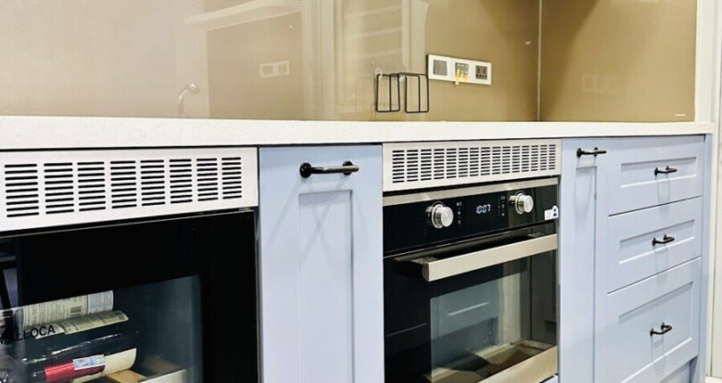 bep can ho cho thue 5 810x430 - Cho thuê nhanh căn hộ 133m2, chung cư Scenic Valley 1, nhà đẹp, nội thất đầy đủ, giá 38tr/tháng.