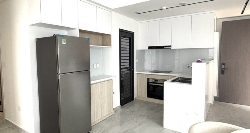 can canh bep rong rai 810x430 - Giá cho thuê căn hộ 2 phòng ngủ Block A chung cư Cardinal Court Quận 7 T1/2025