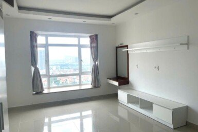 can-canh-phong-khach-can-ho-ban