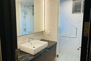 can-ho-ban-co-2-toilet-day-du-thiet-bi-nhu-hinh