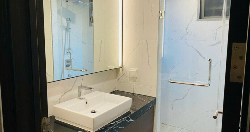 can ho ban co 2 toilet day du thiet bi nhu hinh 810x430 - Bán gấp căn hộ 2 phòng ngủ chung cư Empire City Thủ Thiêm, có sẵn hdt 32tr/tháng