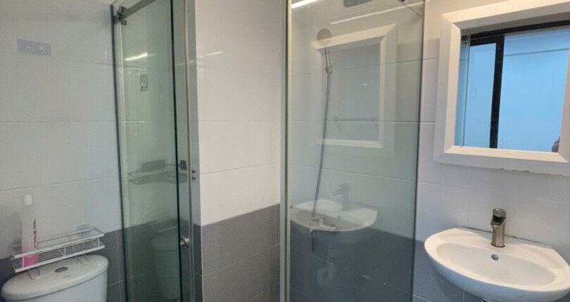 can ho cho thue co 2 toilet hoan thien nhu hinh 810x430 - Giá cho thuê căn hộ 2 phòng ngủ block D chung cư Saigon South Residences Nhà Bè T1/2025