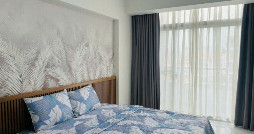 can ho cho thue co 3 phong ngu rong rai nhu hinh 1 810x430 - Giá cho thuê căn hộ 3 phòng ngủ 2a2.1.7 chung cư Garden Court 1 Quận 7 T1/2025