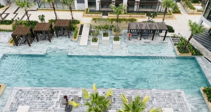 can ho cho thue lien ke ho boi noi khu du an 810x430 - Giá cho thuê căn hộ 2 phòng ngủ Block A chung cư Cardinal Court Quận 7 T1/2025