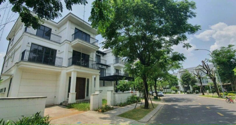 duong noi khu kdc 810x430 - Giá mua bán nhà Biệt thự nguyên căn Khu dân cư Nine South Nhà Bè T1/2025