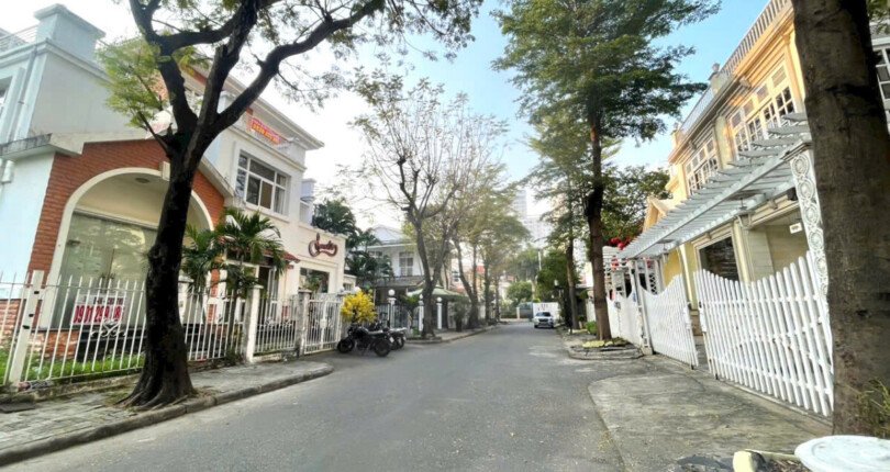 duong noi khu my phu 2b phuong tan phu quan 7 810x430 - Giá mua bán nhà Biệt thự Tứ Lập khu phố Mỹ Phú 2B Quận 7 T1/2025