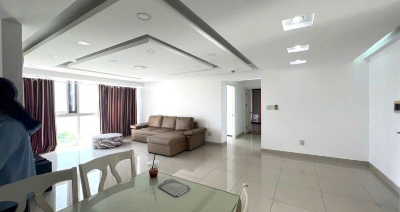 hinh anh mua ban can ho 3 phong ngu chung cu garden court 1 quan 7 t1 2025 810x430 - Giá mua bán căn hộ 2 phòng ngủ block 1C chung cư Garden Court 1 Quận 7 T1/2025