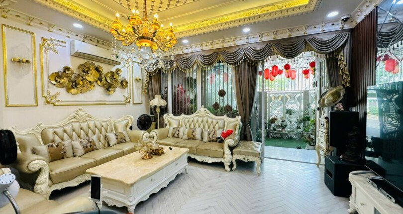 hinh anh mua ban nha biet thu nguyen can kdc jamona golden silk quan 7 t1 2025 810x430 - Giá mua bán nhà Biệt thự nguyên căn Đường N3 Khu dân cư Jamona Golden Silk Quận 7 T1/2025