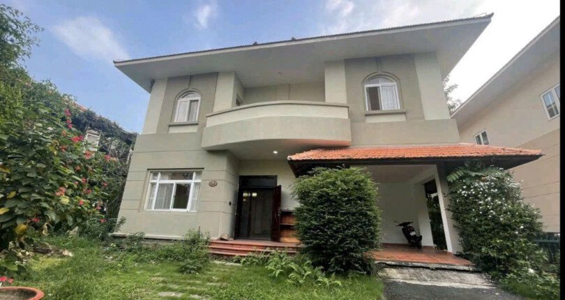 hinh anh mua ban nha biet thu nguyen can khu phu gia quan 7 t1 2025 810x430 - Giá mua bán nhà Biệt thự nguyên căn Khu Phú Gia Quận 7 T1/2025