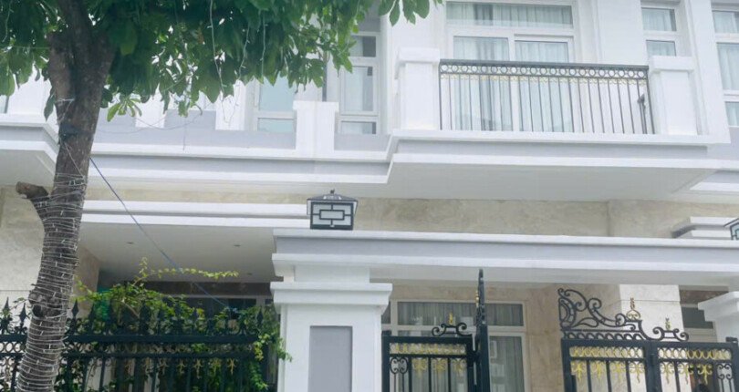 hinh anh nha biet thu cho thue kdc hung loc phat quan 7 t1 2025 810x430 - Giá cho thuê nhà Biệt thự nguyên căn kdc Hưng Lộc Phát Quận 7 T1/2025