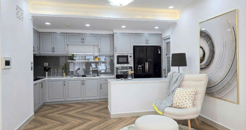 khong gian bep rong rai 9 810x430 - Giá mua bán căn hộ 3 phòng ngủ Block K chung cư Happy Valley Quận 7 T1/2025