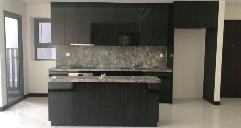 khong gian bep trong can ho ban 810x430 - Chủ gửi bán gấp căn hộ 1C2.03 Tháp Tilia chung cư Empire City Thủ Thiêm t1/2025