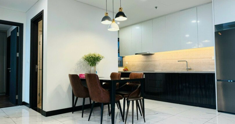 khong gian phong an va bep 810x430 - Giá mua bán căn hộ 2 phòng ngủ Tháp Linden chung cư Empire City Thủ Thiêm T1/2025