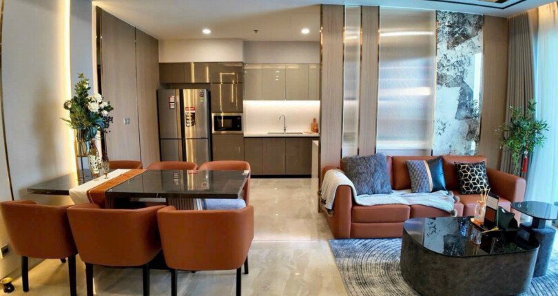 khong gian phong khach phong an va bep 810x430 - Giá mua bán căn hộ 3 phòng ngủ chung cư The Horizon Quận 7 T1/2025