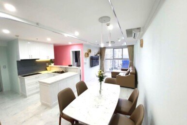 khong-gian-phong-khach-rong-rai