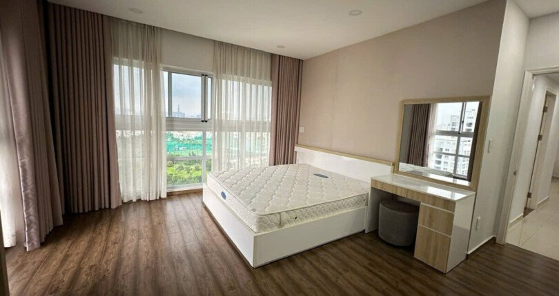 khong gian phong ngu master 810x430 - Giá mua bán căn hộ 3 phòng ngủ block A chung cư Happy Valley Quận 7 T1/2025