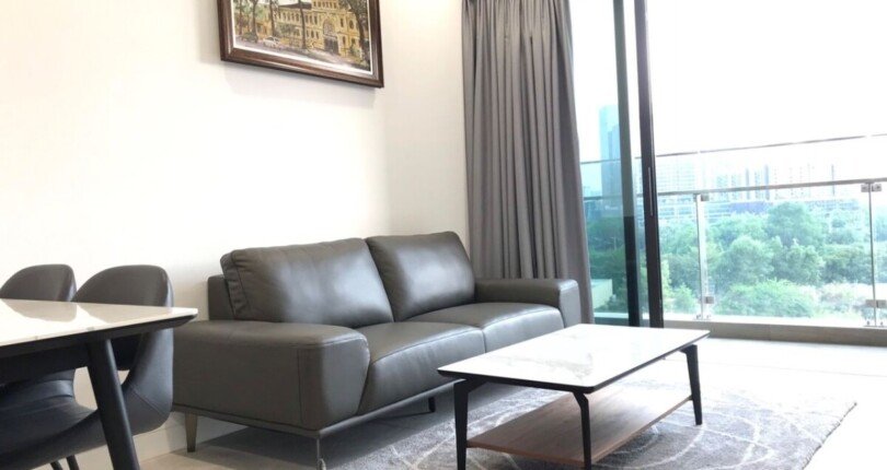 phong khach can ho ban 3 810x430 - Bán gấp căn hộ 2 phòng ngủ tầng 4 diện tích 94m2 chung cư The River Thủ Thiêm giá 13,5 tỷ