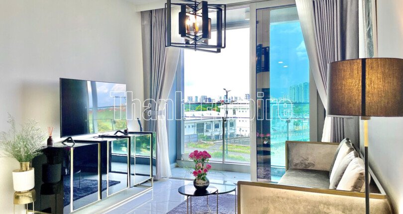 phong khach can ho ban 810x430 - Bán căn hộ 2pn Empire City Thủ Thiêm, diện tích 94m2, lầu cao