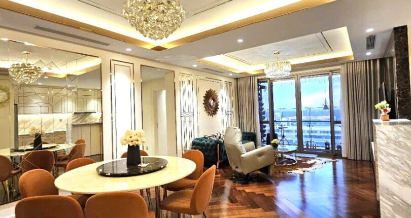 phong khach can ho rong rai sang trong 810x430 - Giá mua bán căn hộ 2 phòng ngủ Block B view sông chung cư Riverpark Premier Phú Mỹ Hưng
