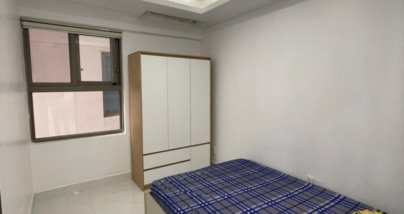 phong ngu can ho cho thue 810x430 - Giá cho thuê căn hộ 2 phòng ngủ block D chung cư Saigon South Residences Nhà Bè T1/2025