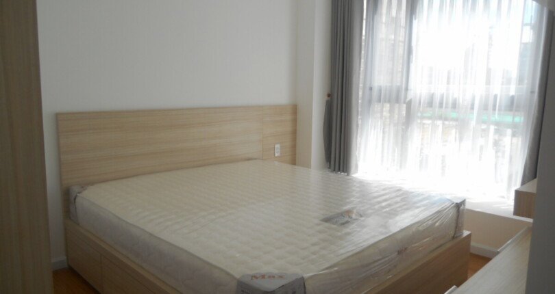 phong ngu chinh can ho ban 1 810x430 - Cần bán căn hộ chung cư Scenic Valley 1, 77m2, căn góc, giá 5.7 tỷ , nội thất căn hộ đầy đủ, xem nhà dễ.