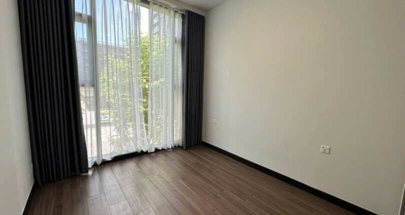 phong ngu nho hoan thien co ban 810x430 - Giá mua bán căn hộ 2 phòng ngủ 105m2 Tháp Tilia chung cư Empire City Thủ Thiêm