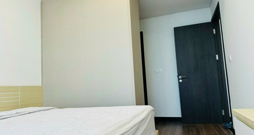 phong ngu thu 2 trong can ho ban 810x430 - Giá mua bán căn hộ 2 phòng ngủ Tháp Linden chung cư Empire City Thủ Thiêm T1/2025