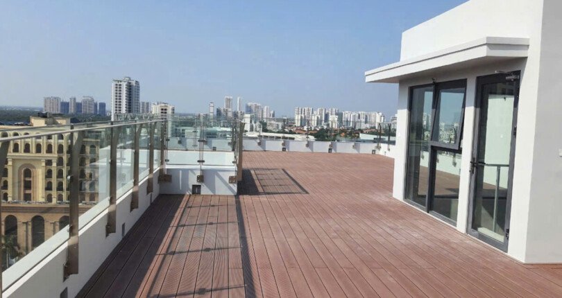 san vuon penthouse rong rai 810x430 - Giá mua bán căn Penthouse Cardinal Court Phú Mỹ Hưng Quận 7 T1/2025