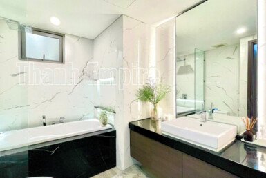 toilet-co-bon-tam-nam