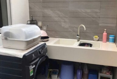 toilet-day-du-thiet-bi