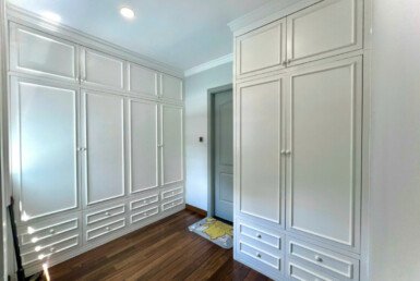 tu-quan-ao-trang-sang