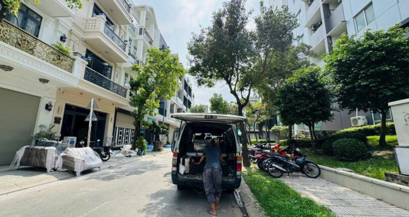 vi tri nha ban mat duong so rong rai 810x430 - Giá mua bán nhà phố nguyên căn Đường số 12 Phường Phú Mỹ Quận 7 T1/2025