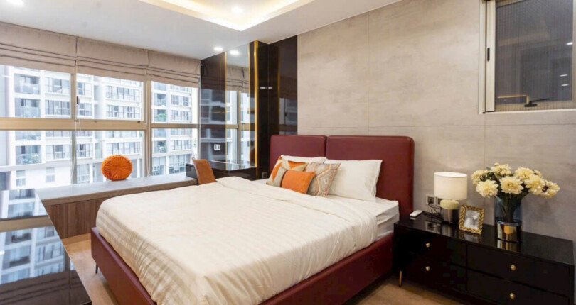 z6196309110744 8a9e3978cf3c16a18a76107930a128de 810x430 - Cho thuê Midtown M7 Block D Tầng 5 79m 2 phòng có ô xe trệt giá 28 triệu