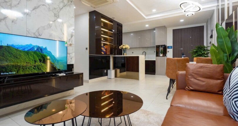 z6196309115146 f7d83f73e21486a0d8fc62df050d873b 810x430 - Cho thuê Midtown M7 Block D Tầng 5 79m 2 phòng có ô xe trệt giá 28 triệu