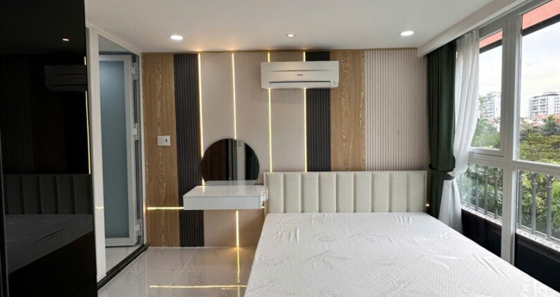 ban can ho san vuon sky garden 1 7 810x430 - Bán căn hộ có sân vườn tại Sky Garden 1. DT 100m2 Nhà đẹp- Nội thất mới tinh- 3 phòng-2wc- Giá 6.880 Tỷ