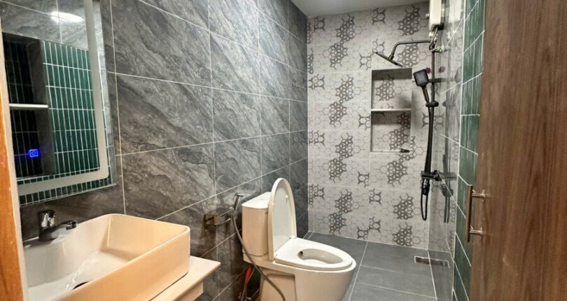 ban can ho san vuon sky garden 1 8 810x430 - Bán căn hộ có sân vườn tại Sky Garden 1. DT 100m2 Nhà đẹp- Nội thất mới tinh- 3 phòng-2wc- Giá 6.880 Tỷ