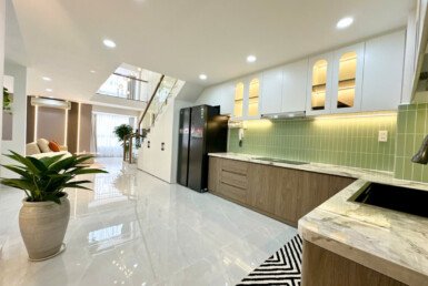ban-can-ho-sky garden-1 (7)
