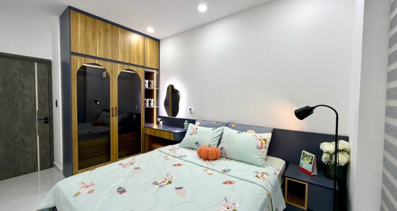 ban can ho sky garden 2 18 810x430 - Cần bán căn hộ Sky Garden 2. Căn đặc biệt có sân vườn. DT 100m2 Nội thất mới 100%. 3 Phòng-2wc- Giá 7.3 Tỷ